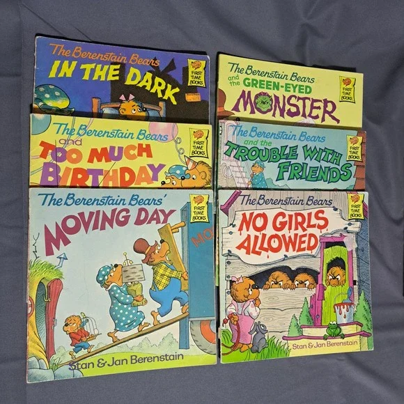 Berenstein Bears Lot of 18 Paperback Kids Books  Bad Habit No Girls Allowed Etc - Picture 3 of 5